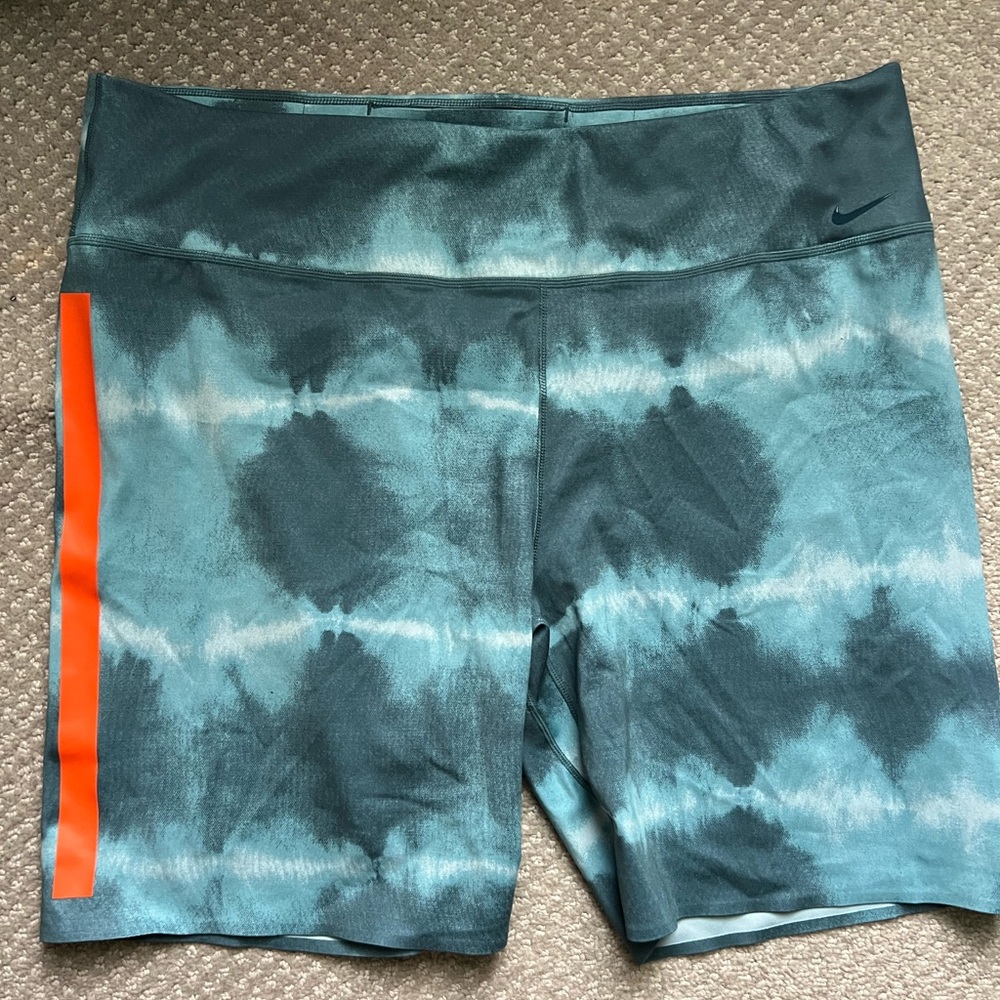 Nike Biker Shorts Size XXL Womens 7" Dri Fit One Luxe Mid Rise Training Blue